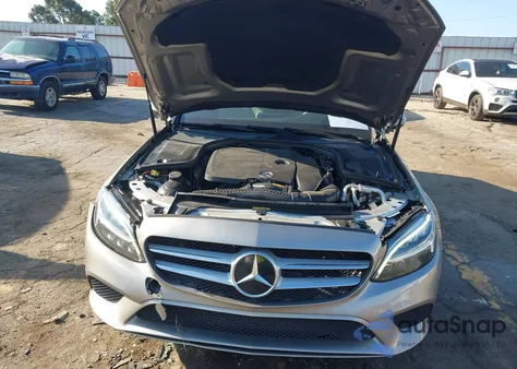 2020 Mercedes-Benz C 300 from USA, damaged, VIN WDDWF8DB9LR558681
